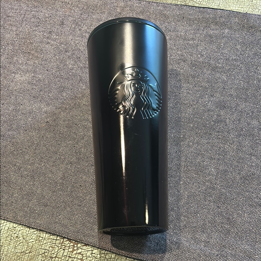 Starbucks 2020 Limited Edition Christmas Black Green Tumbler -no straw
